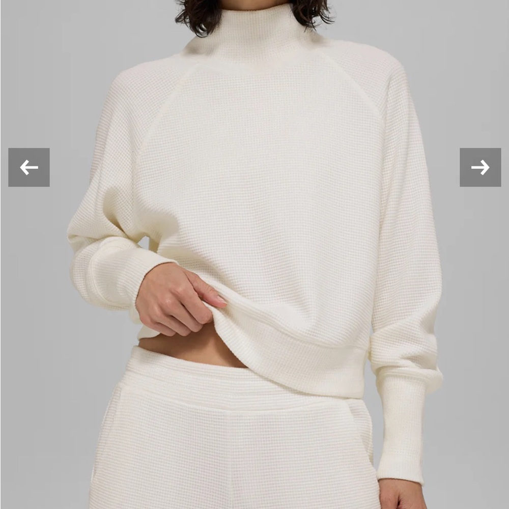 ALO Yoga Waffle Weekend Escape Mock Neck Long Sleeve - Picture 2 of 5